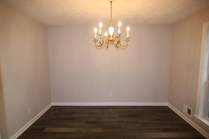 Building Photo - 3765 Manor House Dr