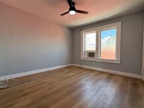 Building Photo - 1621 Van Buren St