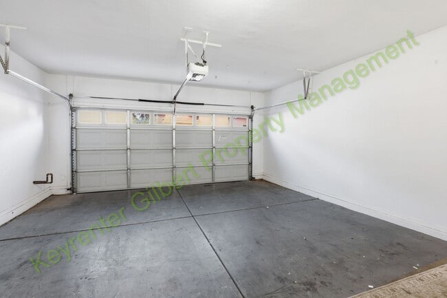 Building Photo - Beautiful 3-bed / 2.5 bath Home in Gilbert’s The Gardens Community