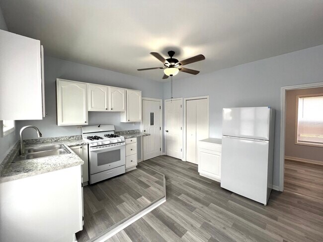 Building Photo - 3002 Green St