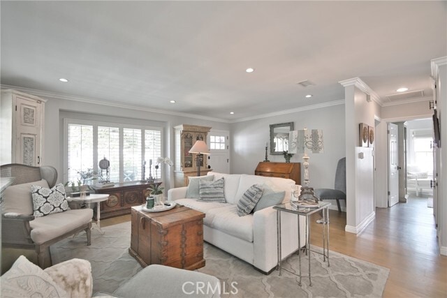 Building Photo - 1813 Manzanita Ln