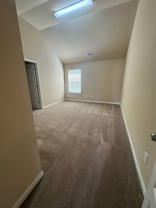 Building Photo - Available now 5 Minutes from Fort Eisenhower SPECIAL OFFER 1/2 off 1st months rent