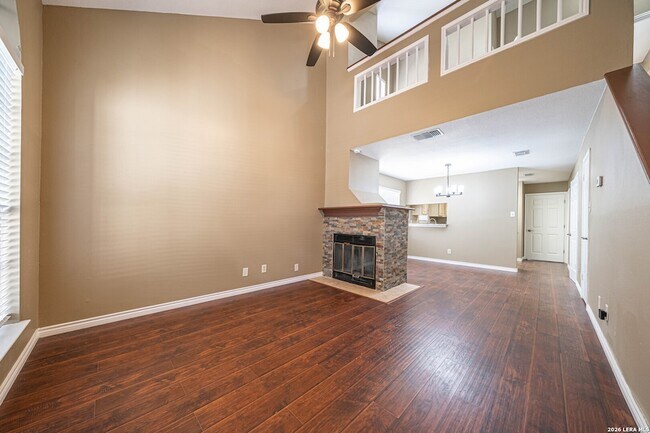 Building Photo - 821 Meadow Stone