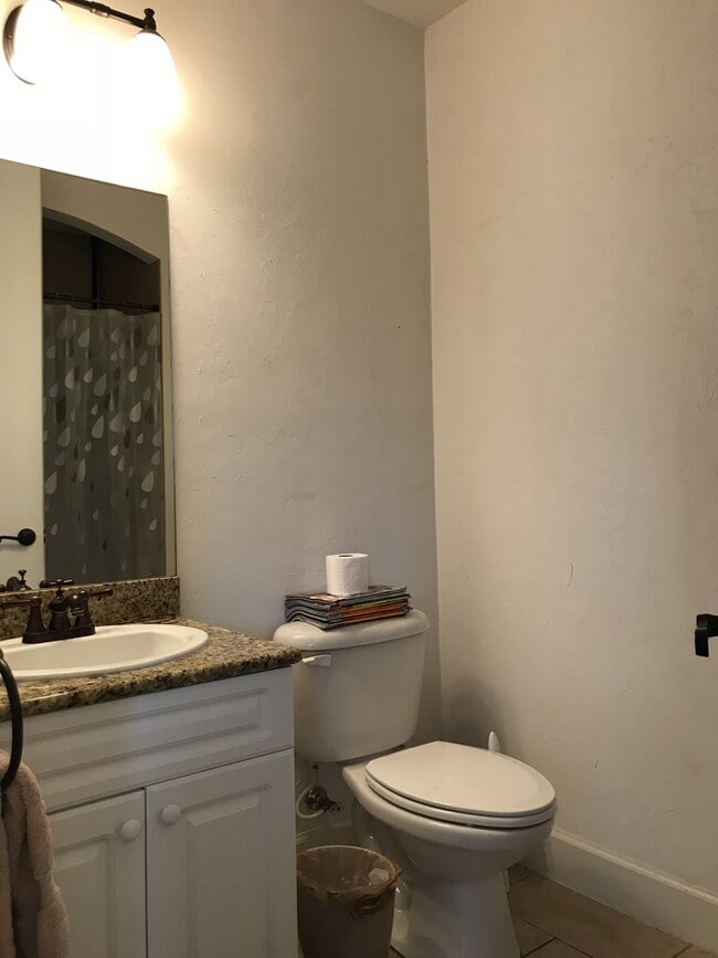 Building Photo - Jackson Square - 2 Bedroom, 2 Bathroom Condo