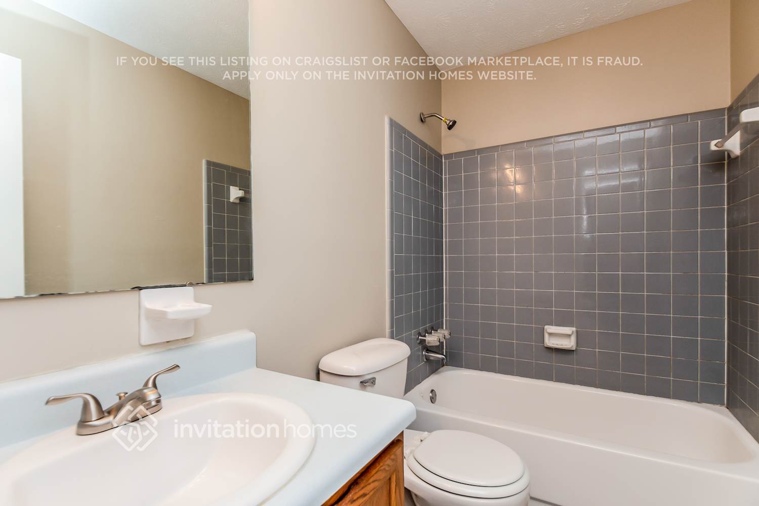 Building Photo - 155 Pilgrim Way