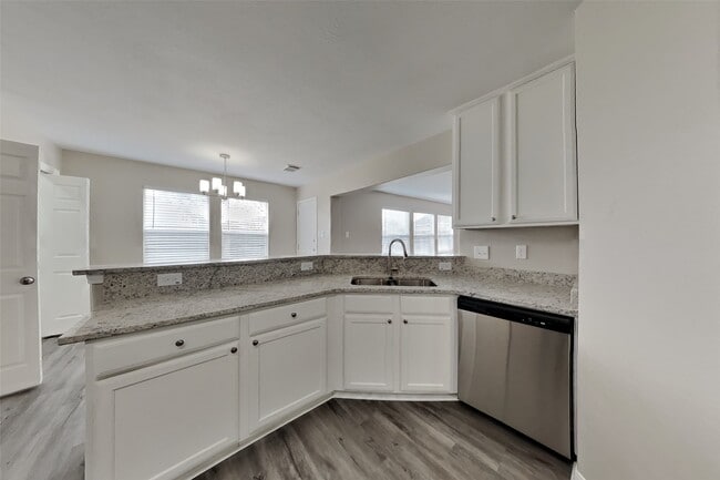 Building Photo - 3411 Dorsey Ln