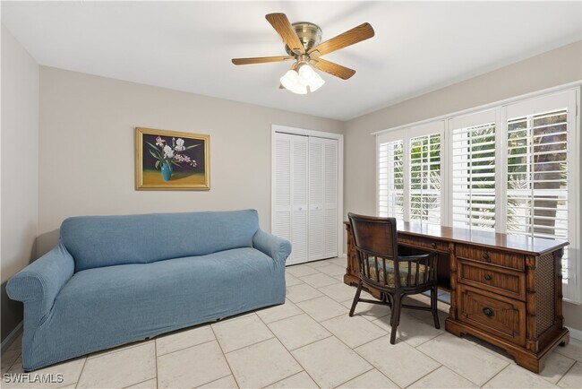 Building Photo - 5899 Chanteclair Dr