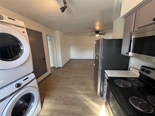 Building Photo - 7300 Comanche Trail