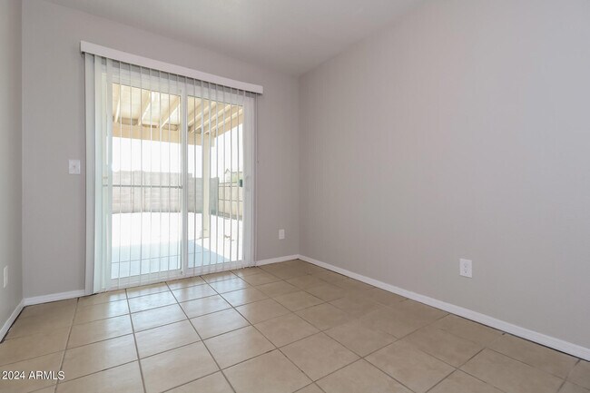 Building Photo - 11841 W Corrine Dr