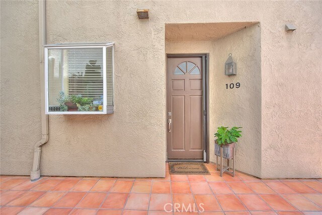 Building Photo - 1400 Pacific Coast Hwy