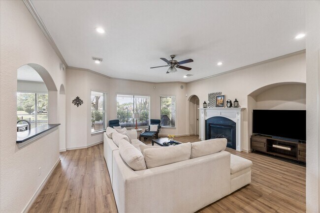 Building Photo - 23018 Catalina Harbor Ct