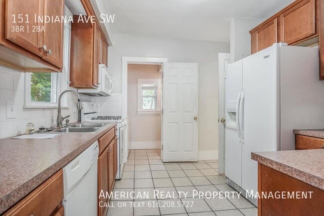 Building Photo - 151 Indiana Ave SW