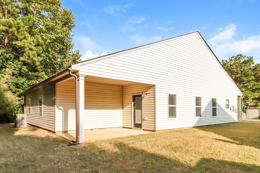 Building Photo - 18 Westin Way