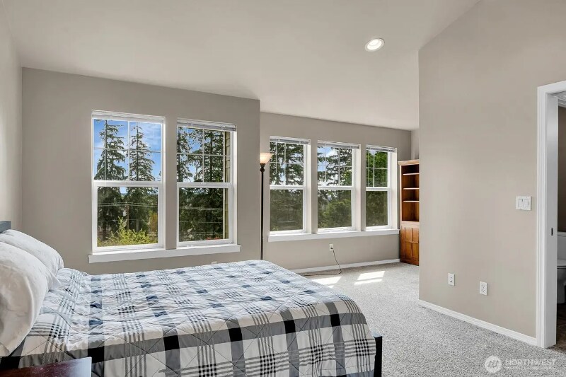 Building Photo - 15 164th St SW