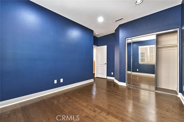 Building Photo - 524 S Petunia St