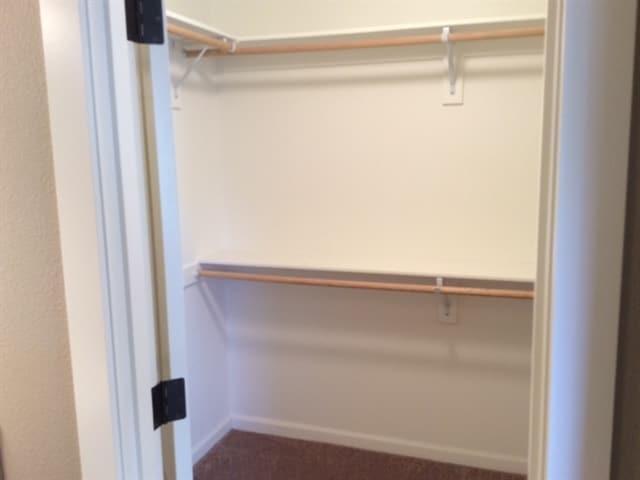 Building Photo - 468 Tulip Ave