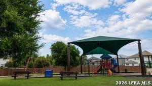 Building Photo - 6667 Beech Trail Dr