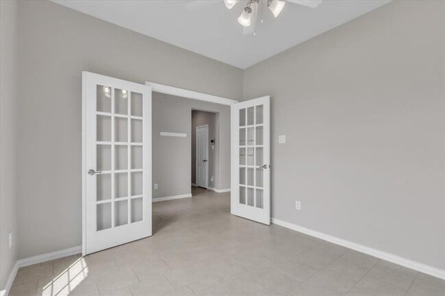 Building Photo - 306 Merlot Dr