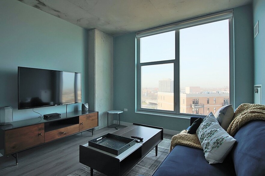 Building Photo - 730 N Morgan St