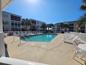 Building Photo - Carolina Keys 207
