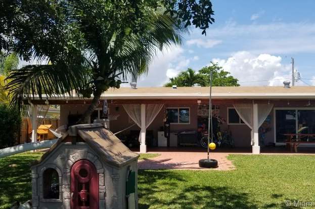 Building Photo - 19731 Sterling Dr