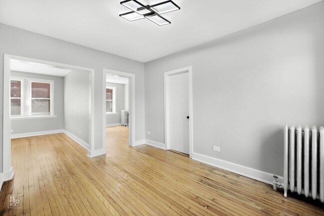 Building Photo - 7031-7033 S Chappel Ave