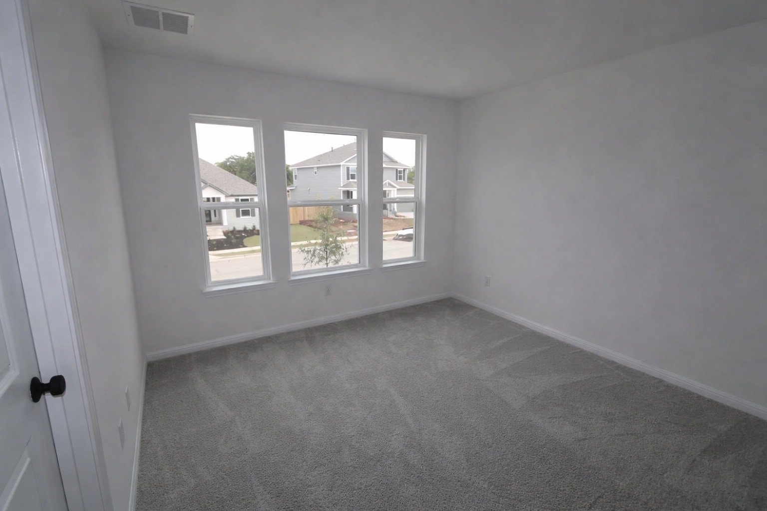 Upstairs bedroom 1. - 517 Moonlit Stream Pass