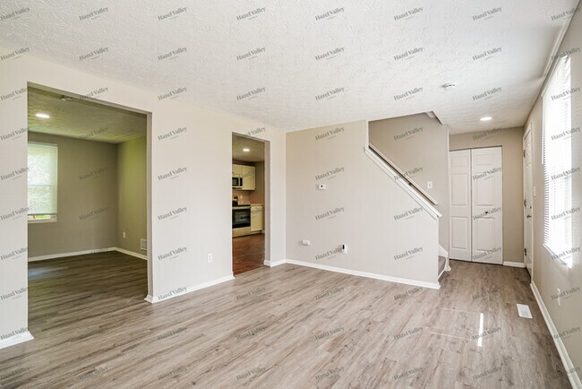 Building Photo - 3519 Walnut Creek Dr