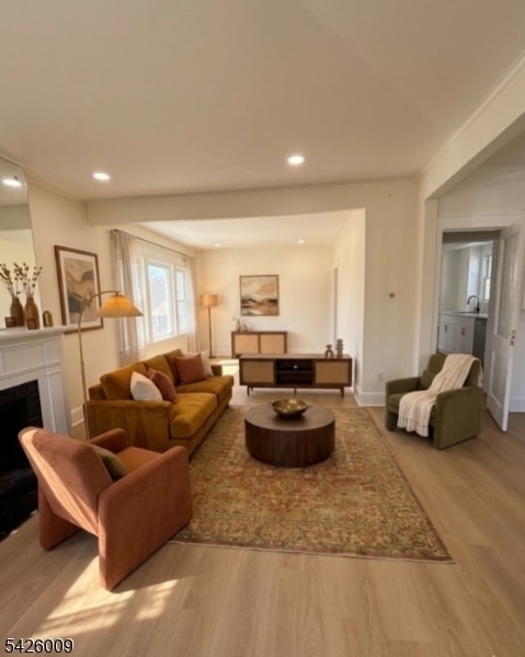 Building Photo - 1580 Summit Ave