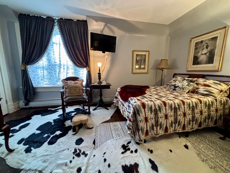 Building Photo - 425 S Washington St