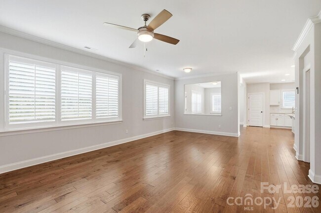 Building Photo - 6532 Wildbrook Dr