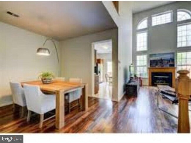 Building Photo - 20 Windsor Pond Rd