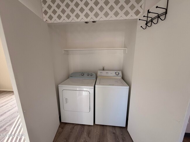 Building Photo - 2030 Prince Way