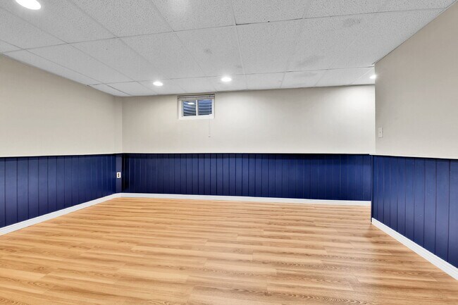 Building Photo - $2,795.00 - 4 Bedroom, 3 Bathroom, Single ...