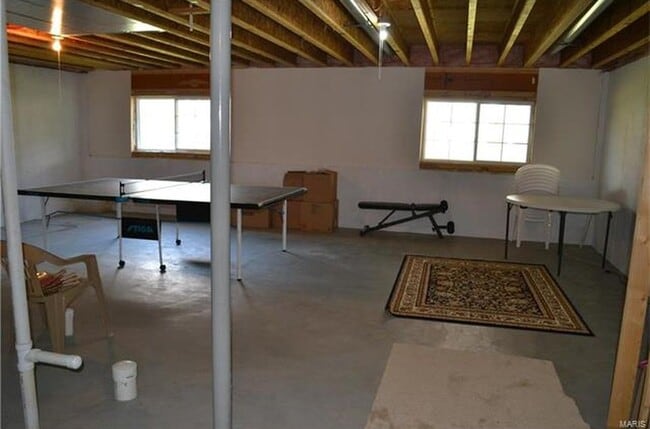 Building Photo - 2728 Grover Crossing Dr