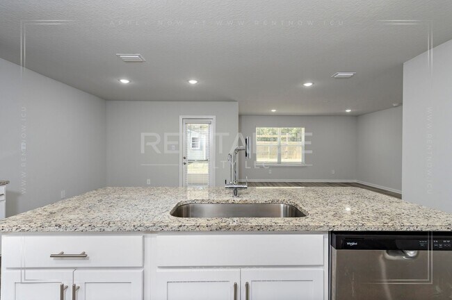 Building Photo - Smart 4 Bd / 2 Ba Home in West Mobile Gated Community