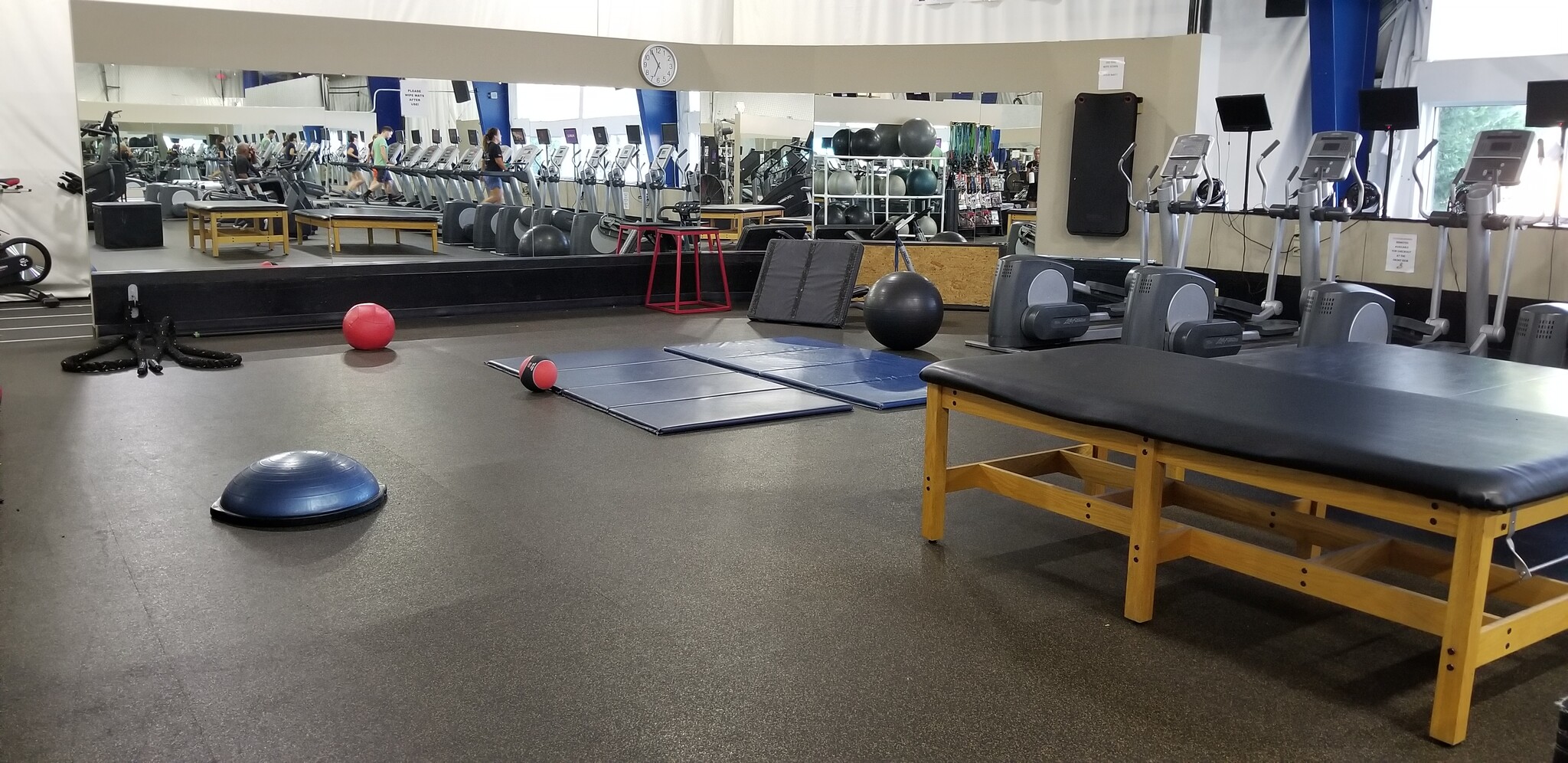 Cardio and fitness area. Hire a personal trainer or sign up for yoga and fitness classes. - 17 Racquet Club Rd