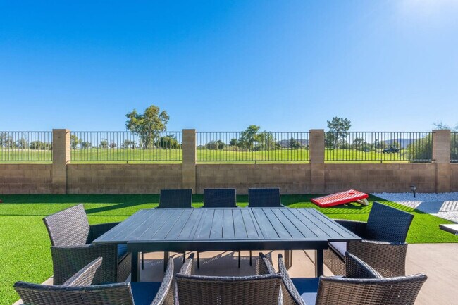 Building Photo - 14615 N 22nd Ln