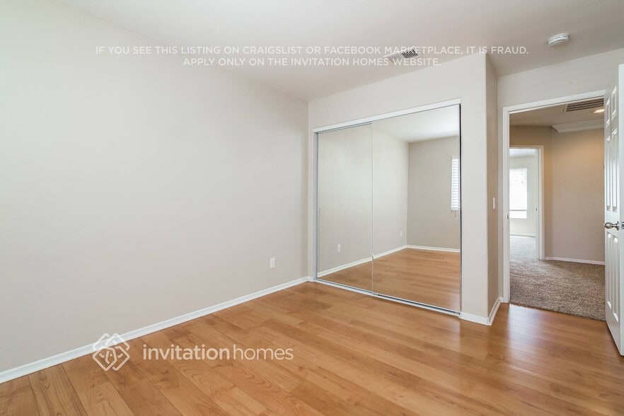 Building Photo - 1869 Petaluma Dr