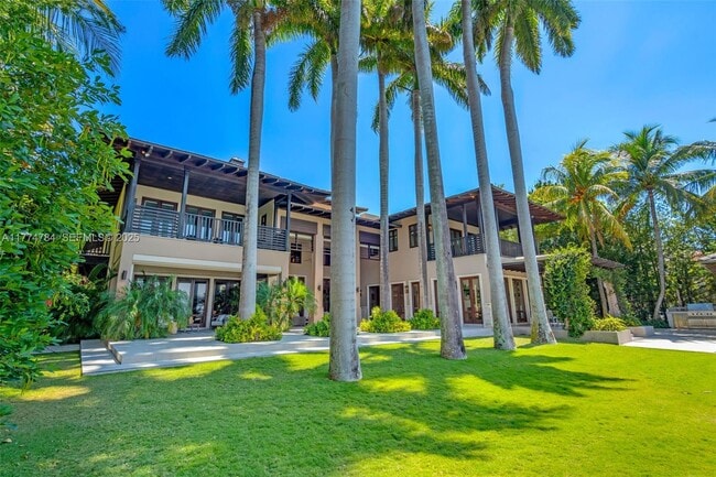 Building Photo - 9 Harbor Point