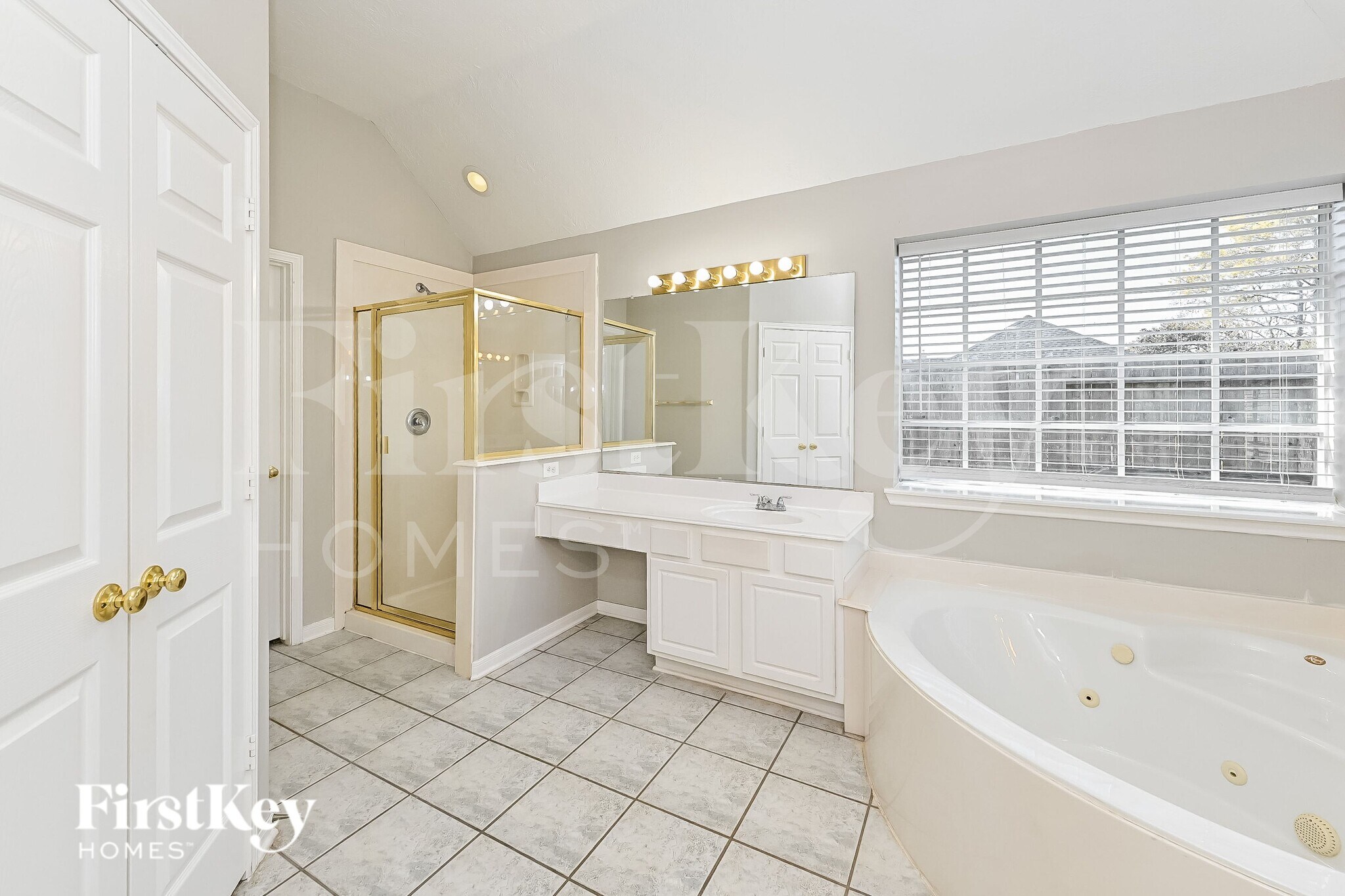 Building Photo - 2870 Wimbledon Ln