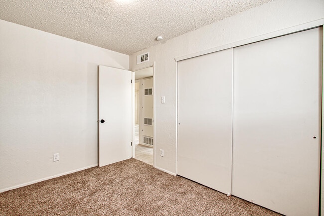 Building Photo - 10720 Mc Allen Pl