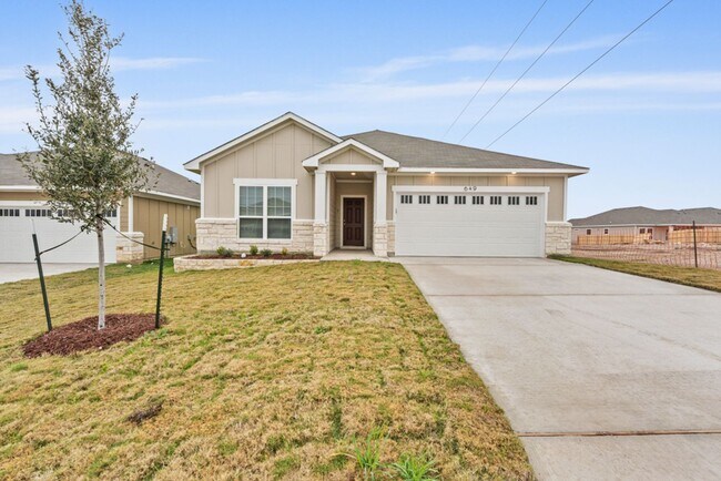 Primary Photo - Spacious 4-Bedroom Home – Troy ISD!