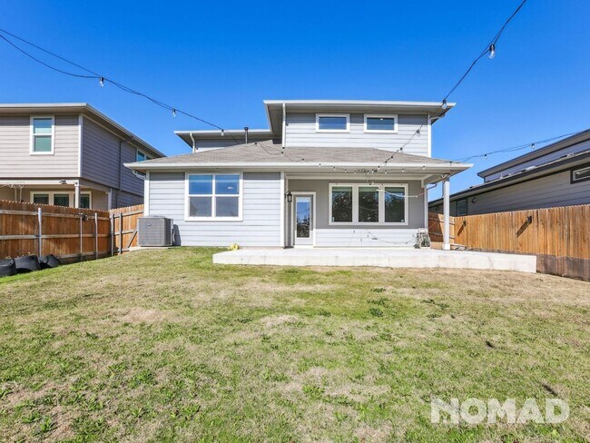 Building Photo - 4 Bedroom, 3 Bathroom Single Family Home in Leander