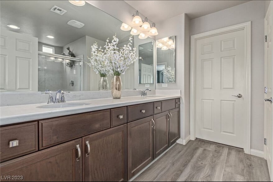 Building Photo - 9784 Kodiak Island Ct