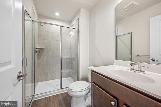 Building Photo - 46 SAND HILLS Dr