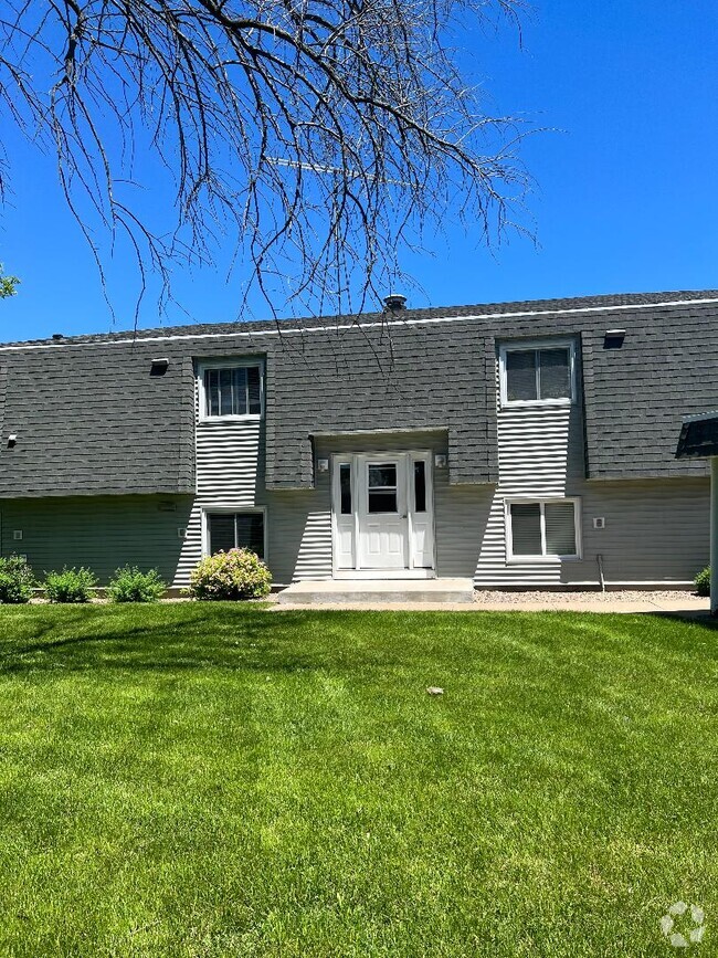 Building Photo - 2129 Hazel St