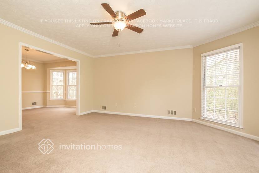 Building Photo - 1019 Pine Cove Dr SW