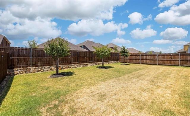 Building Photo - 636 Lazy River Dr