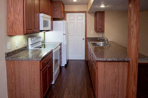 Building Photo - 202 Northbrook Ct